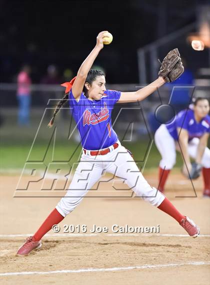 Thumbnail 1 in San Antonio Memorial vs McCollum (South San Tournament) photogallery.