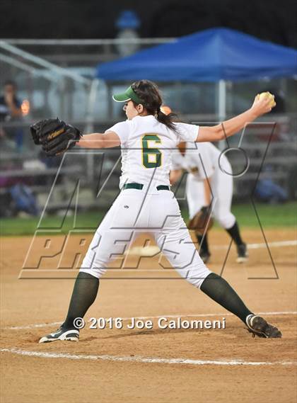 Thumbnail 1 in San Antonio Memorial vs McCollum (South San Tournament) photogallery.