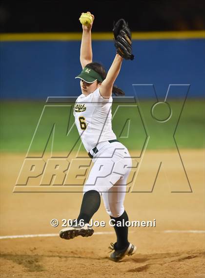 Thumbnail 1 in San Antonio Memorial vs McCollum (South San Tournament) photogallery.