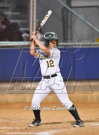Thumbnail 2 in San Antonio Memorial vs McCollum (South San Tournament) photogallery.