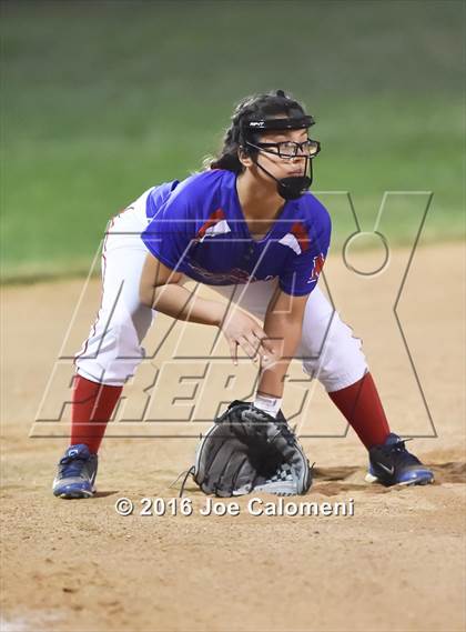 Thumbnail 2 in San Antonio Memorial vs McCollum (South San Tournament) photogallery.