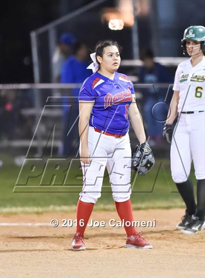 Thumbnail 3 in San Antonio Memorial vs McCollum (South San Tournament) photogallery.