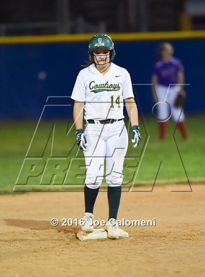 Thumbnail 1 in San Antonio Memorial vs McCollum (South San Tournament) photogallery.