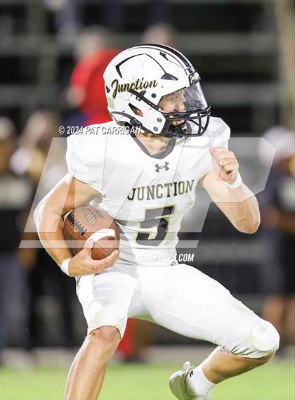 Thumbnail 2 in Junction @ Goldthwaite photogallery.