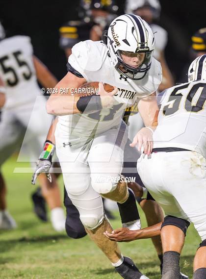 Thumbnail 3 in Junction @ Goldthwaite photogallery.
