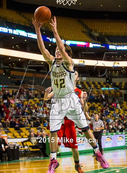 Thumbnail 3 in Arlington Catholic @ Masconomet Regional (Good Sports TD Garden Invitational) photogallery.