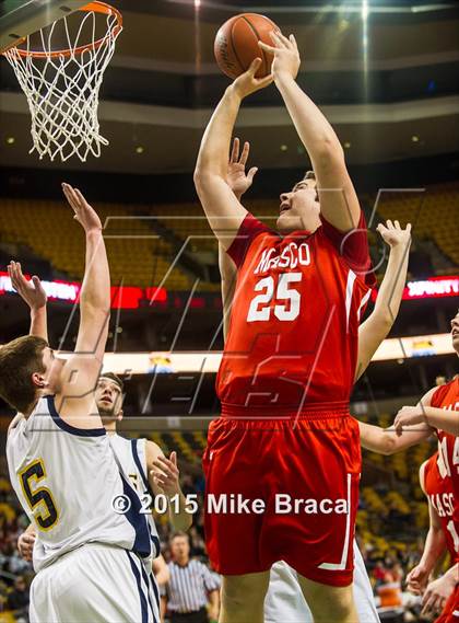 Thumbnail 3 in Arlington Catholic @ Masconomet Regional (Good Sports TD Garden Invitational) photogallery.