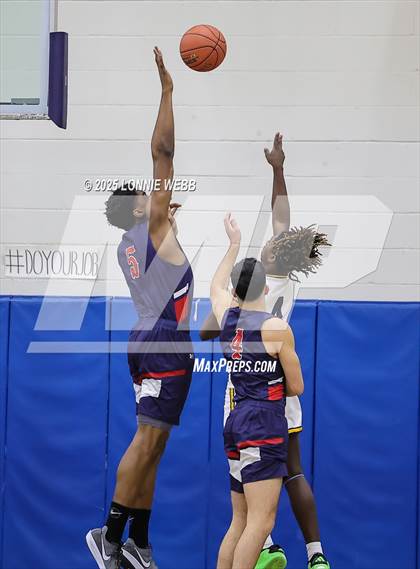 Thumbnail 1 in Byram Hills @ Pelham Memorial photogallery.
