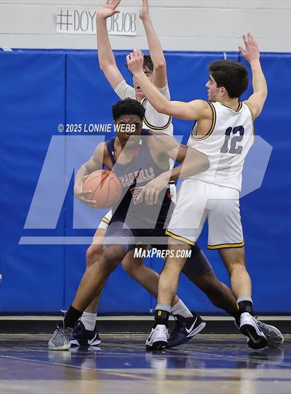 Thumbnail 2 in Byram Hills @ Pelham Memorial photogallery.