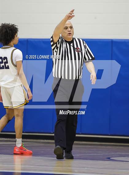 Thumbnail 1 in Byram Hills @ Pelham Memorial photogallery.