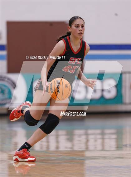 Thumbnail 3 in Santa Fe Christian vs. Escondido Charter (CIF SDS D4 Final) photogallery.