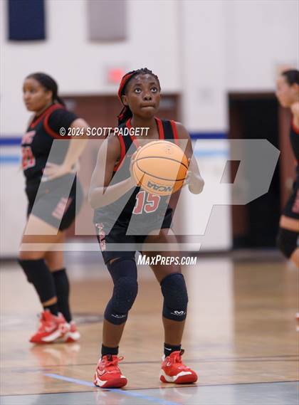 Thumbnail 2 in Santa Fe Christian vs. Escondido Charter (CIF SDS D4 Final) photogallery.