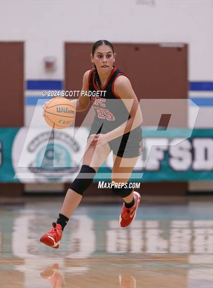 Thumbnail 2 in Santa Fe Christian vs. Escondido Charter (CIF SDS D4 Final) photogallery.