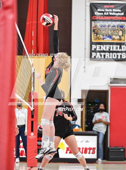 Thumbnail 1 in Victor @ Penfield photogallery.