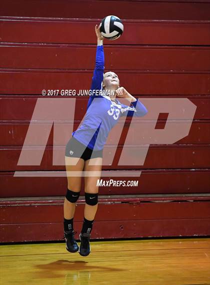 Thumbnail 2 in Analy vs Montgomery (Jamboree)  photogallery.