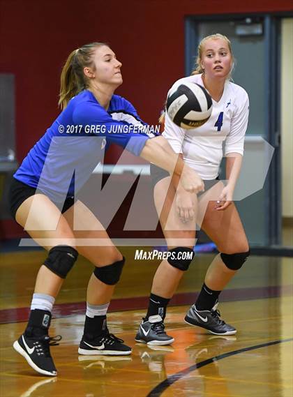 Thumbnail 2 in Analy vs Montgomery (Jamboree)  photogallery.