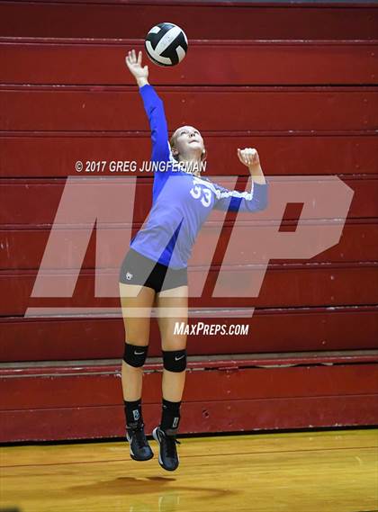 Thumbnail 3 in Analy vs Montgomery (Jamboree)  photogallery.
