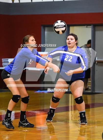 Thumbnail 3 in Analy vs Montgomery (Jamboree)  photogallery.
