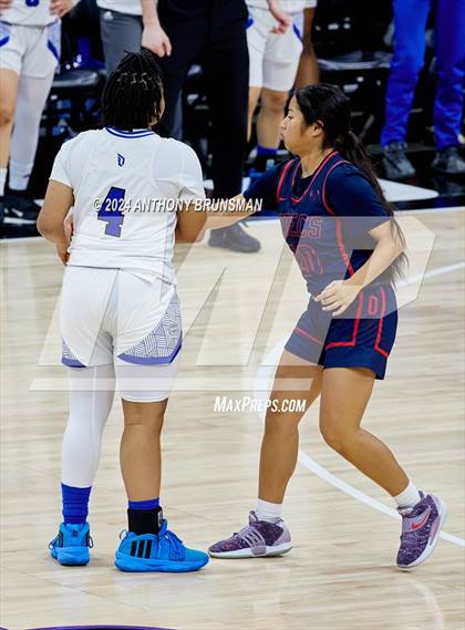 Thumbnail 1 in Montgomery vs Oakland (CIF State D5 Final) photogallery.