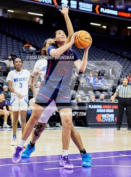 Thumbnail 1 in Montgomery vs Oakland (CIF State D5 Final) photogallery.