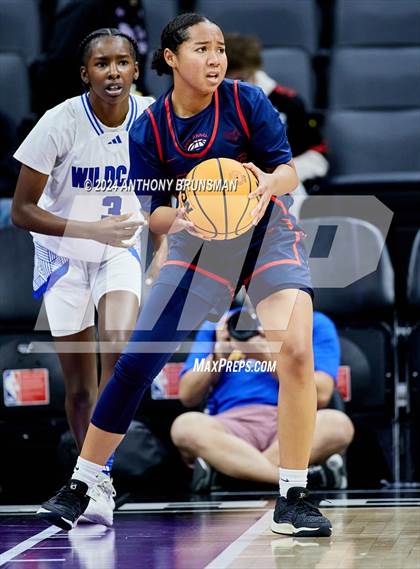 Thumbnail 3 in Montgomery vs Oakland (CIF State D5 Final) photogallery.