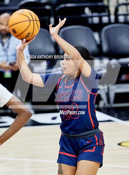 Thumbnail 1 in Montgomery vs Oakland (CIF State D5 Final) photogallery.