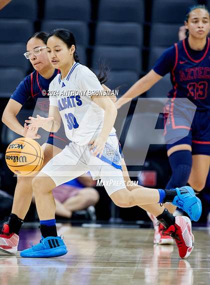 Thumbnail 2 in Montgomery vs Oakland (CIF State D5 Final) photogallery.