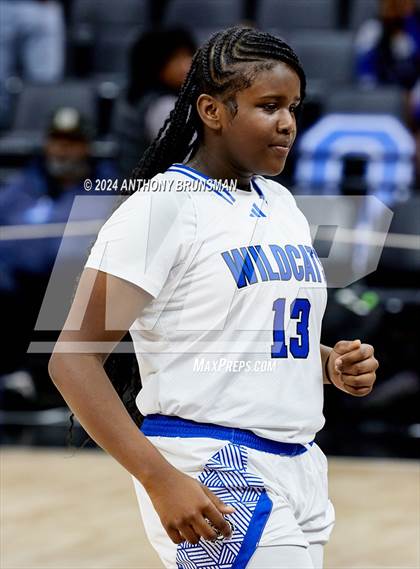 Thumbnail 2 in Montgomery vs Oakland (CIF State D5 Final) photogallery.