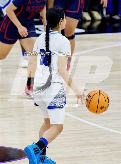 Thumbnail 2 in Montgomery vs Oakland (CIF State D5 Final) photogallery.