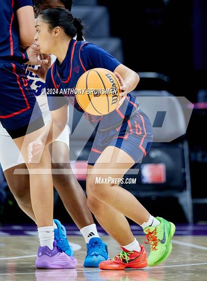 Thumbnail 2 in Montgomery vs Oakland (CIF State D5 Final) photogallery.