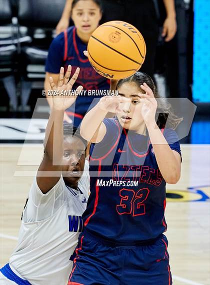 Thumbnail 3 in Montgomery vs Oakland (CIF State D5 Final) photogallery.