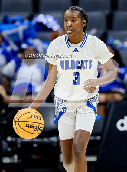 Thumbnail 1 in Montgomery vs Oakland (CIF State D5 Final) photogallery.