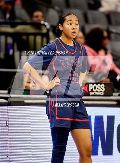 Thumbnail 1 in Montgomery vs Oakland (CIF State D5 Final) photogallery.