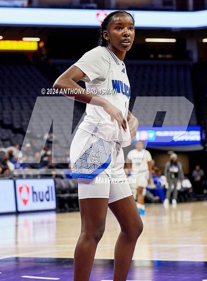 Thumbnail 1 in Montgomery vs Oakland (CIF State D5 Final) photogallery.