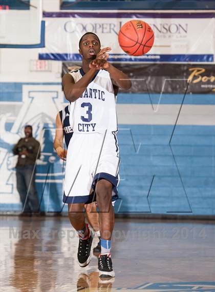 Thumbnail 3 in St. Augustine Prep @ Atlantic City (Battle by the Bay) photogallery.