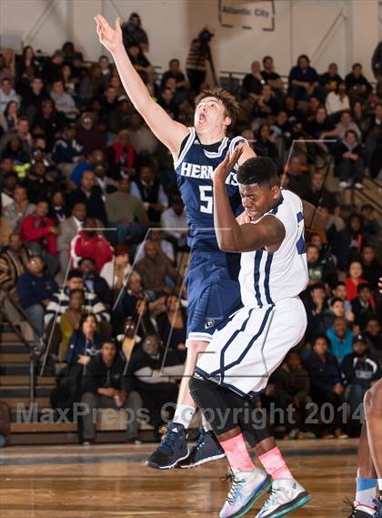 Thumbnail 3 in St. Augustine Prep @ Atlantic City (Battle by the Bay) photogallery.