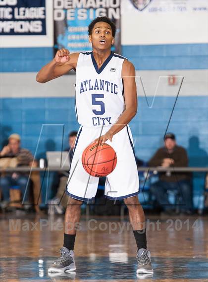 Thumbnail 1 in St. Augustine Prep @ Atlantic City (Battle by the Bay) photogallery.
