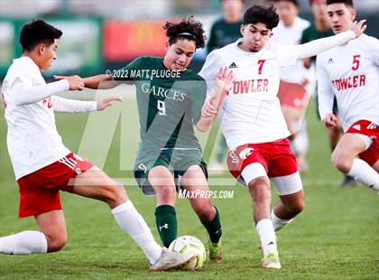 Thumbnail 1 in Fowler @ Garces Memorial photogallery.
