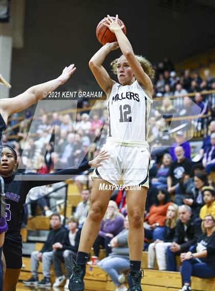 Thumbnail 1 in Brownsburg @ Noblesville photogallery.