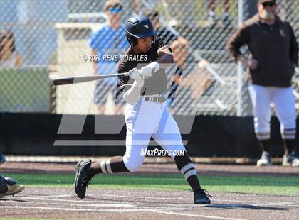Thumbnail 2 in San Juan Hills vs St Francis (CIF SS D4 Rnd 2 Playoff) photogallery.