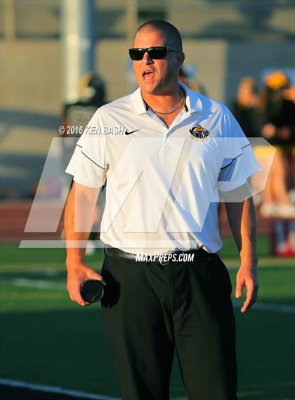 Thumbnail 2 in Camarillo @ Ventura photogallery.