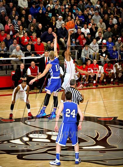 Thumbnail 3 in Covington Catholic @ Holmes photogallery.