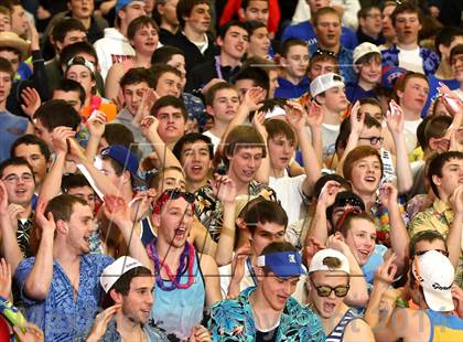 Thumbnail 2 in Covington Catholic @ Holmes photogallery.