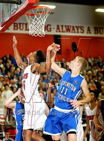 Thumbnail 1 in Covington Catholic @ Holmes photogallery.