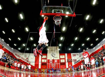 Thumbnail 1 in Covington Catholic @ Holmes photogallery.