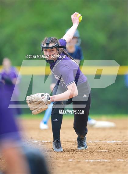 Thumbnail 2 in Bishop Grimes vs Hannibal photogallery.