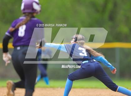 Thumbnail 2 in Bishop Grimes vs Hannibal photogallery.