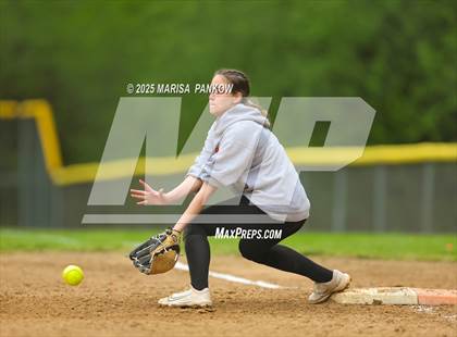 Thumbnail 3 in Bishop Grimes vs Hannibal photogallery.