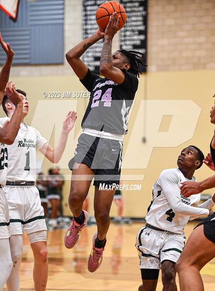 Thumbnail 1 in Rudder vs LBJ Austin (UIL 5A Reg III Area Playoff) photogallery.