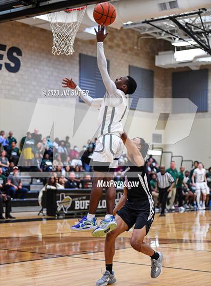 Thumbnail 1 in Rudder vs LBJ Austin (UIL 5A Reg III Area Playoff) photogallery.